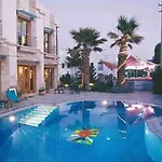 ホテル Maira Beach 4*