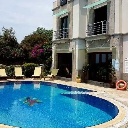 Maira Beach Hotell