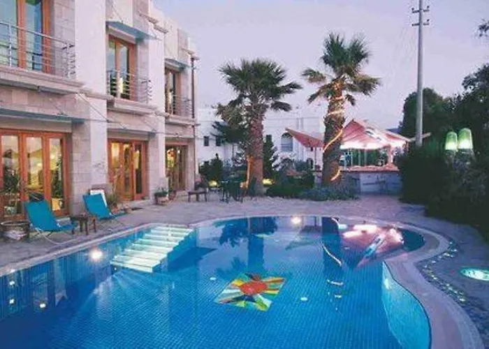 Hotel Maira Beach 4*