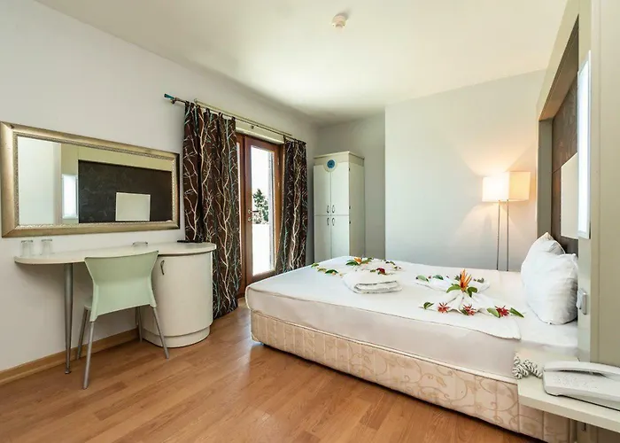 Maira Beach Hotel